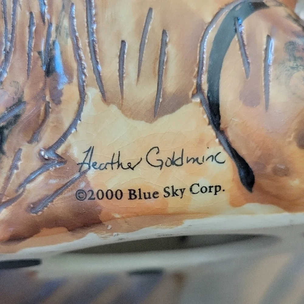 2000 BLUE SKY Cat Figurine / Candle Holder by Heather Goldminc